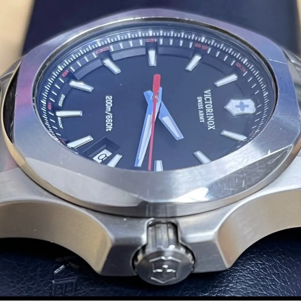 Victorinox INOX Mens Watch Quartz